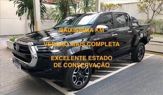 TOYOTA HILUX 2.8 D-4D TURBO DIESEL CD SRX PLUS 4X4 AUTOMÁTICO TOYOTA HILUX 2.8 D-4D TURBO DIESEL CD SRX PLUS 4X4 AUTOMÁTICO